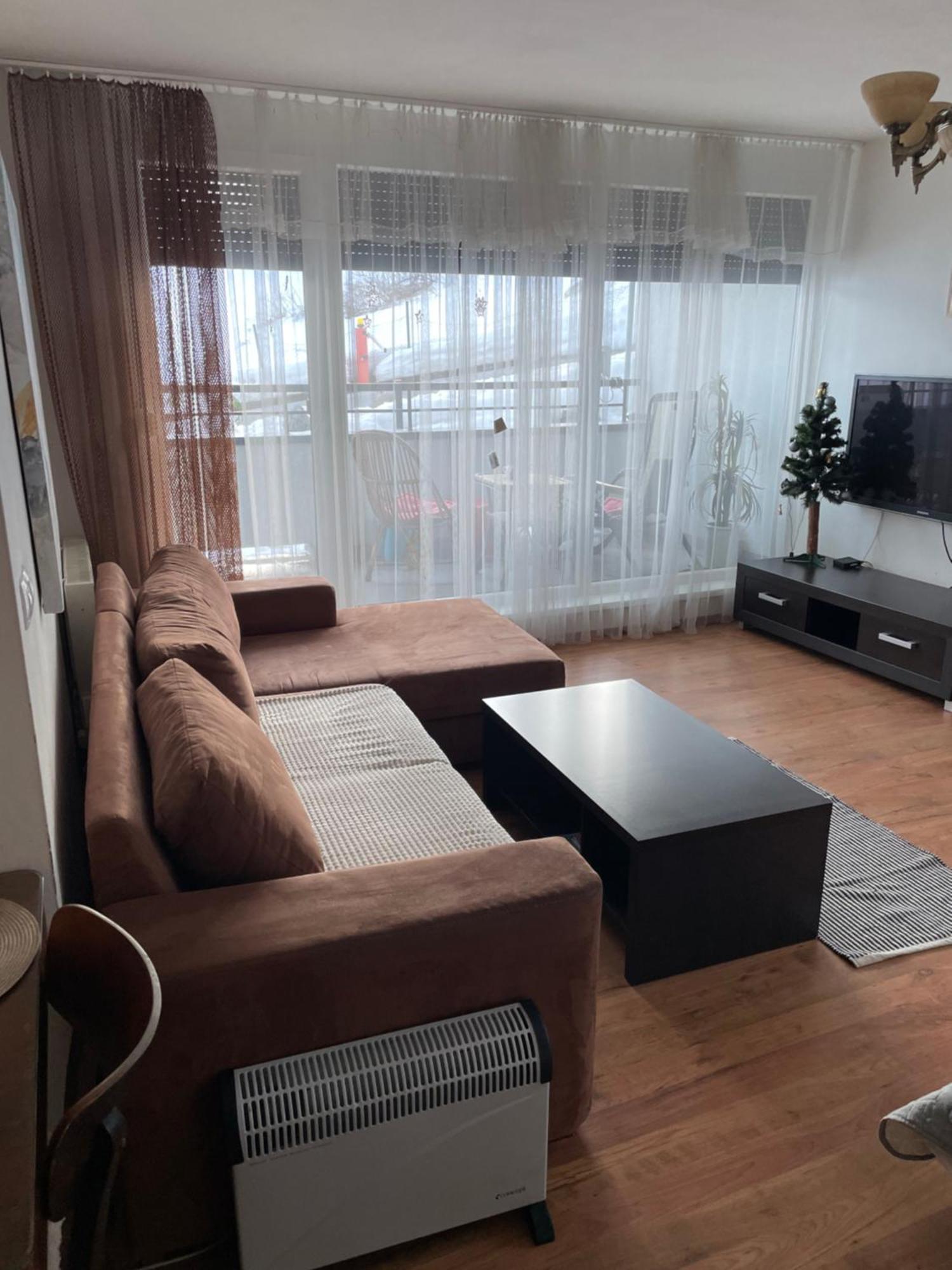 Utulny Apartman Triangel 50M Od Lyziarskeho Vleku Zahradky ドノヴァリ エクステリア 写真